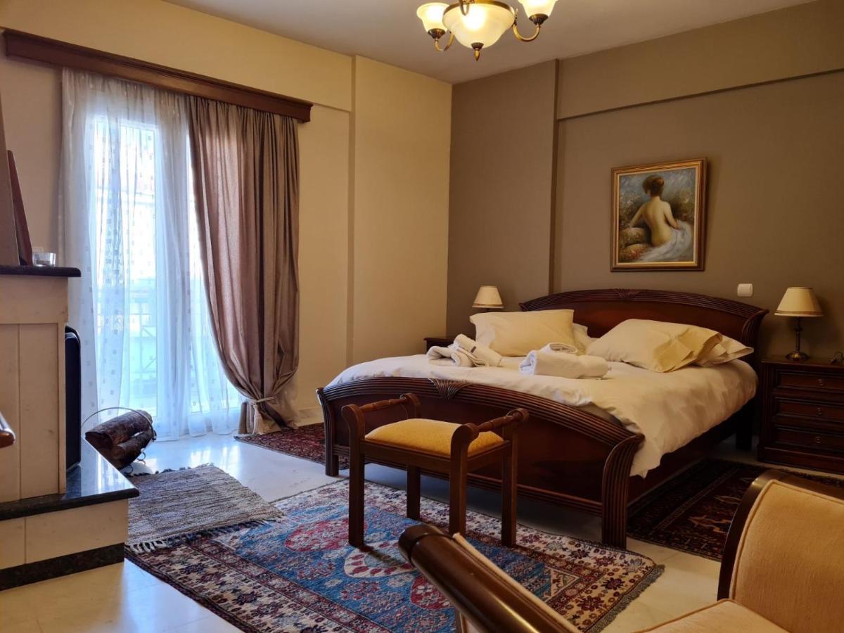 Papastavrou Apartments Калаврита Екстериор снимка