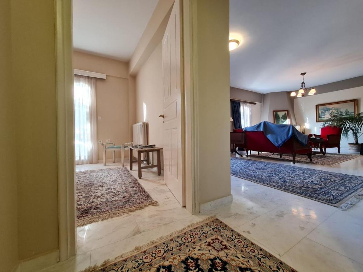 Papastavrou Apartments Калаврита Екстериор снимка